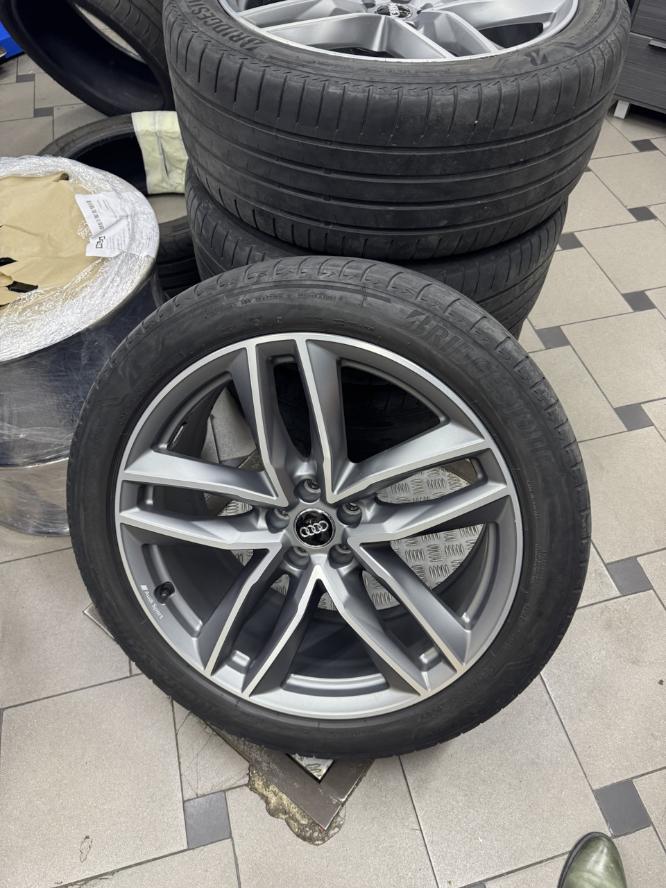 Стало — Audi Q7 (2G)