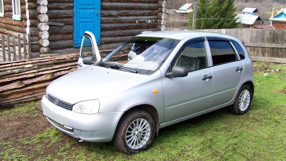 Lada Калина Хэтчбек