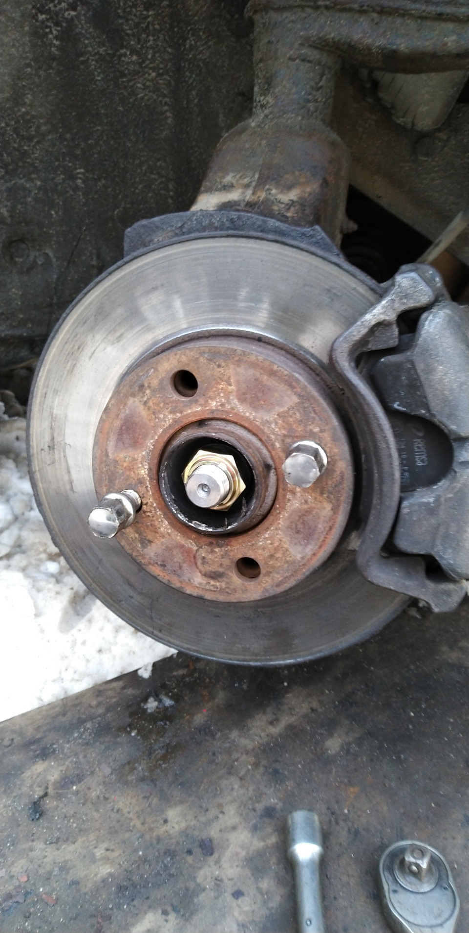 Фото в бортжурнале Audi 100 (C3)
