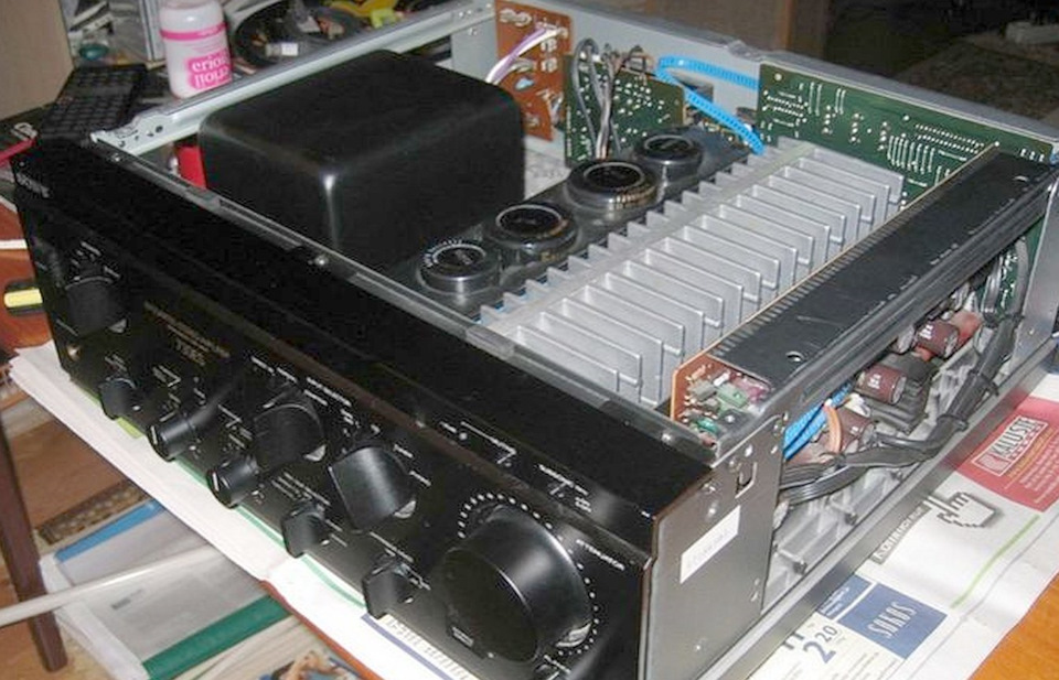 Мануалы на SONY ES: TA-F555ESR = TA-F830ES, TA-F333ESR = TA-F730ES