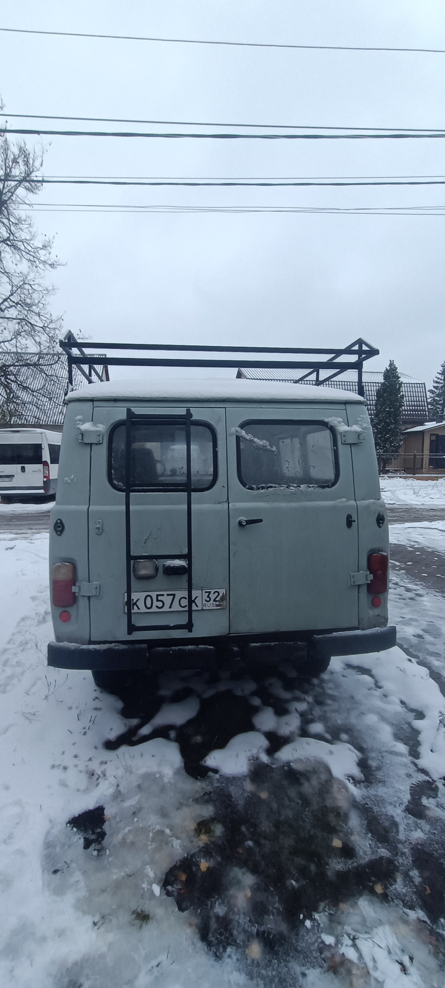 Фото в бортжурнале УАЗ 3962