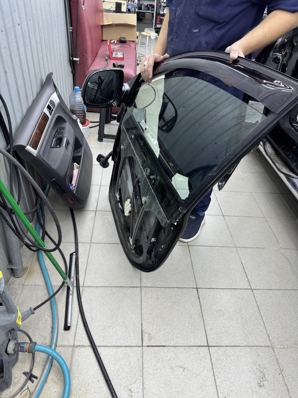 Фото в бортжурнале Volkswagen Touareg (1G)