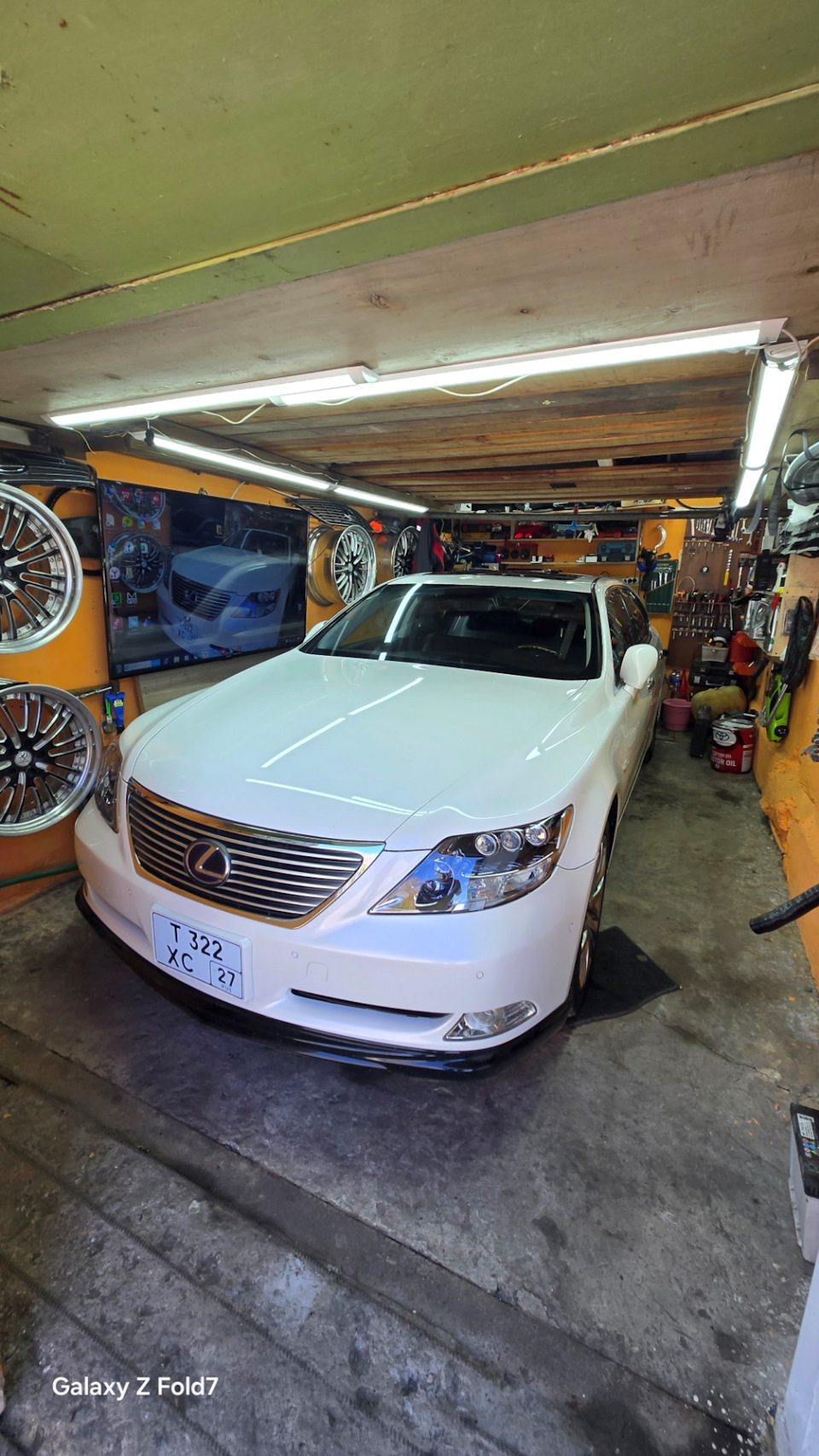 Фото в бортжурнале Lexus LS (USF40/41)