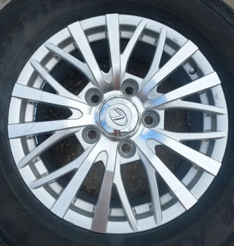 Фото в бортжурнале Lexus LX (UZJ100)