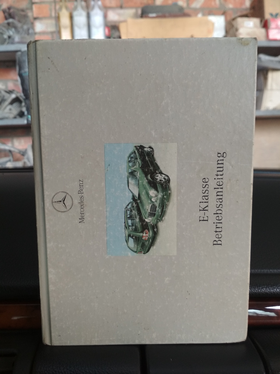 Фото в бортжурнале Mercedes-Benz E-Class Estate (S210)