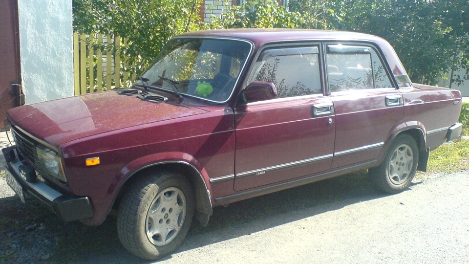 Lada 2105 ПЕРВАЯ )))