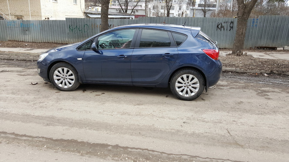 Фото в бортжурнале Opel Astra J