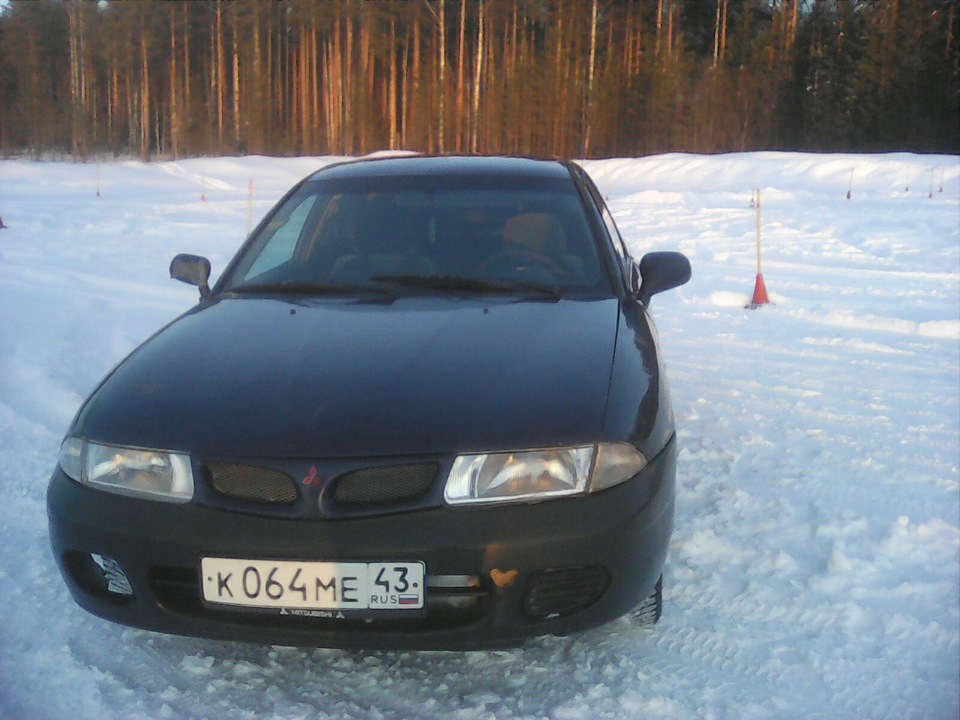 Фото в бортжурнале Mitsubishi Carisma