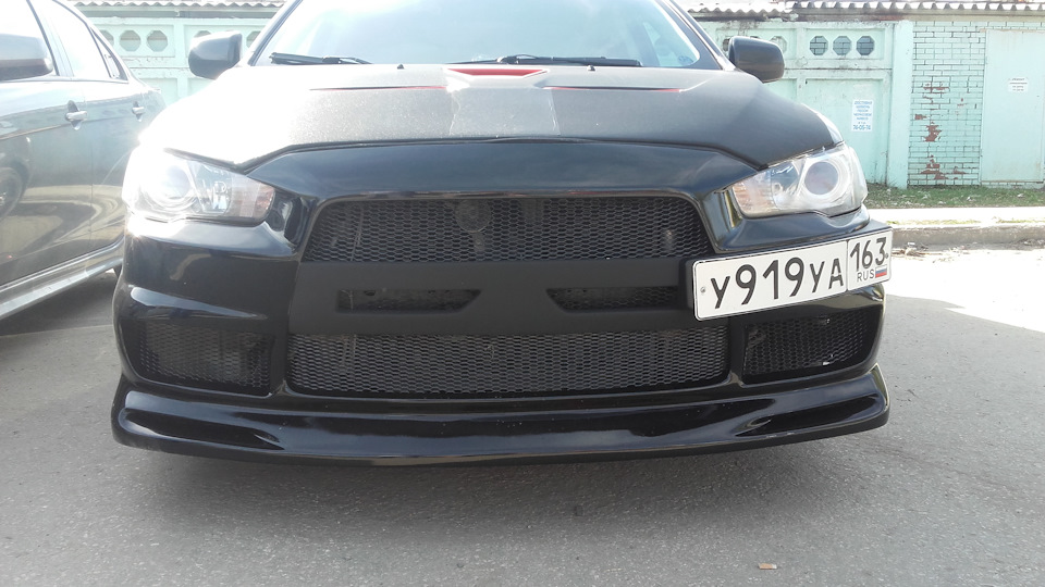 Mitsubishi Lancer black arrow 黒い矢印