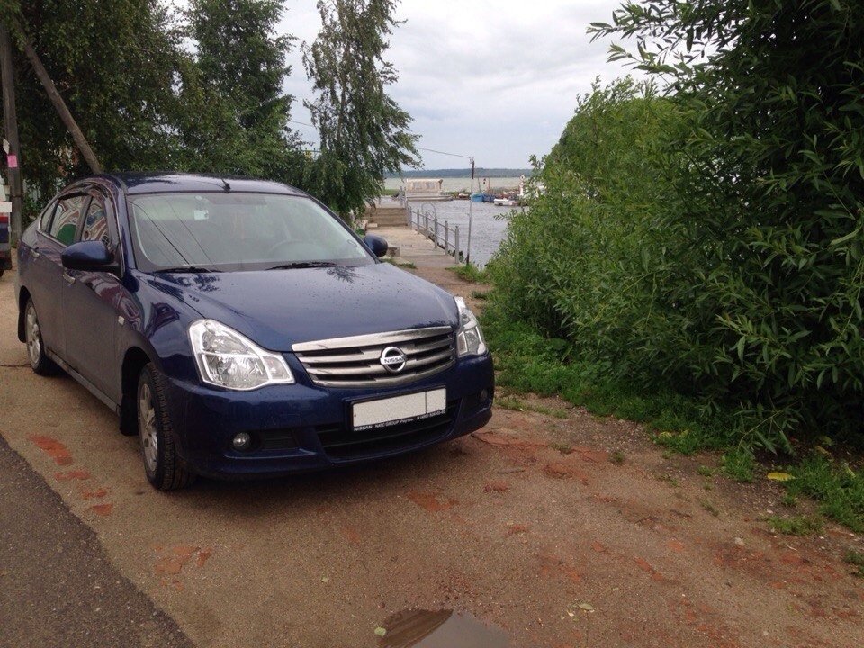 Подъехали как можно ближе к озеру :) — Nissan Almera V (G11/15)