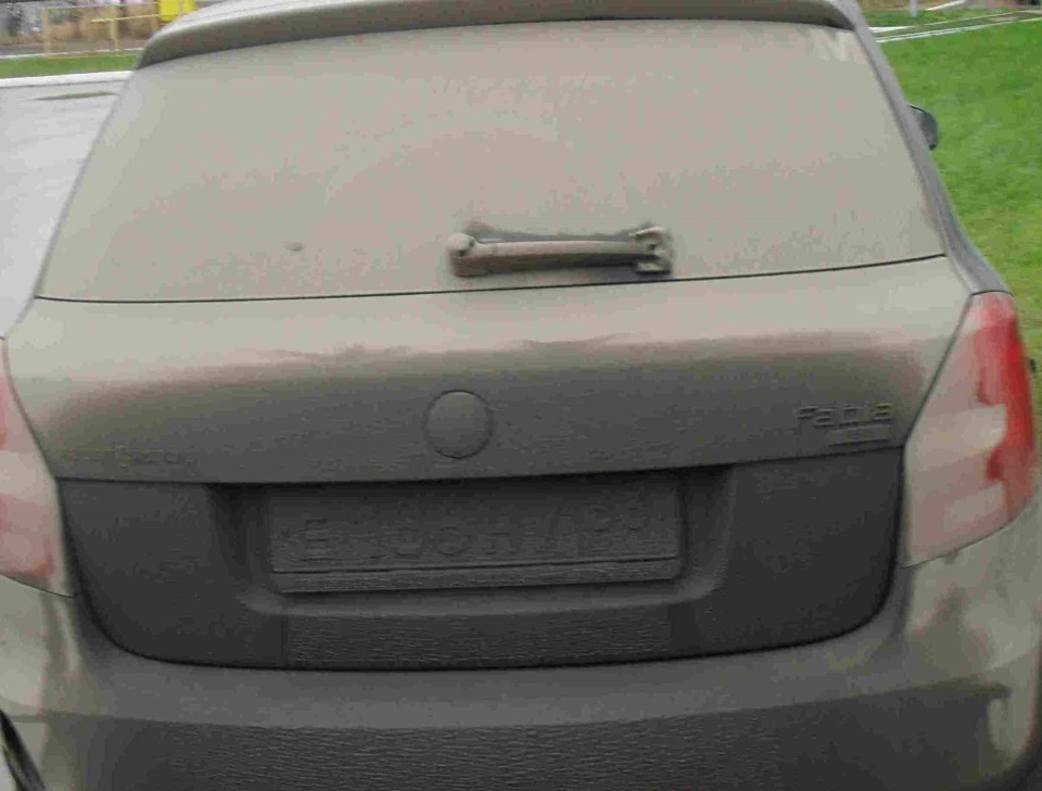 В итоге все ездят вот как-то так… )) — Skoda Fabia Combi Mk2