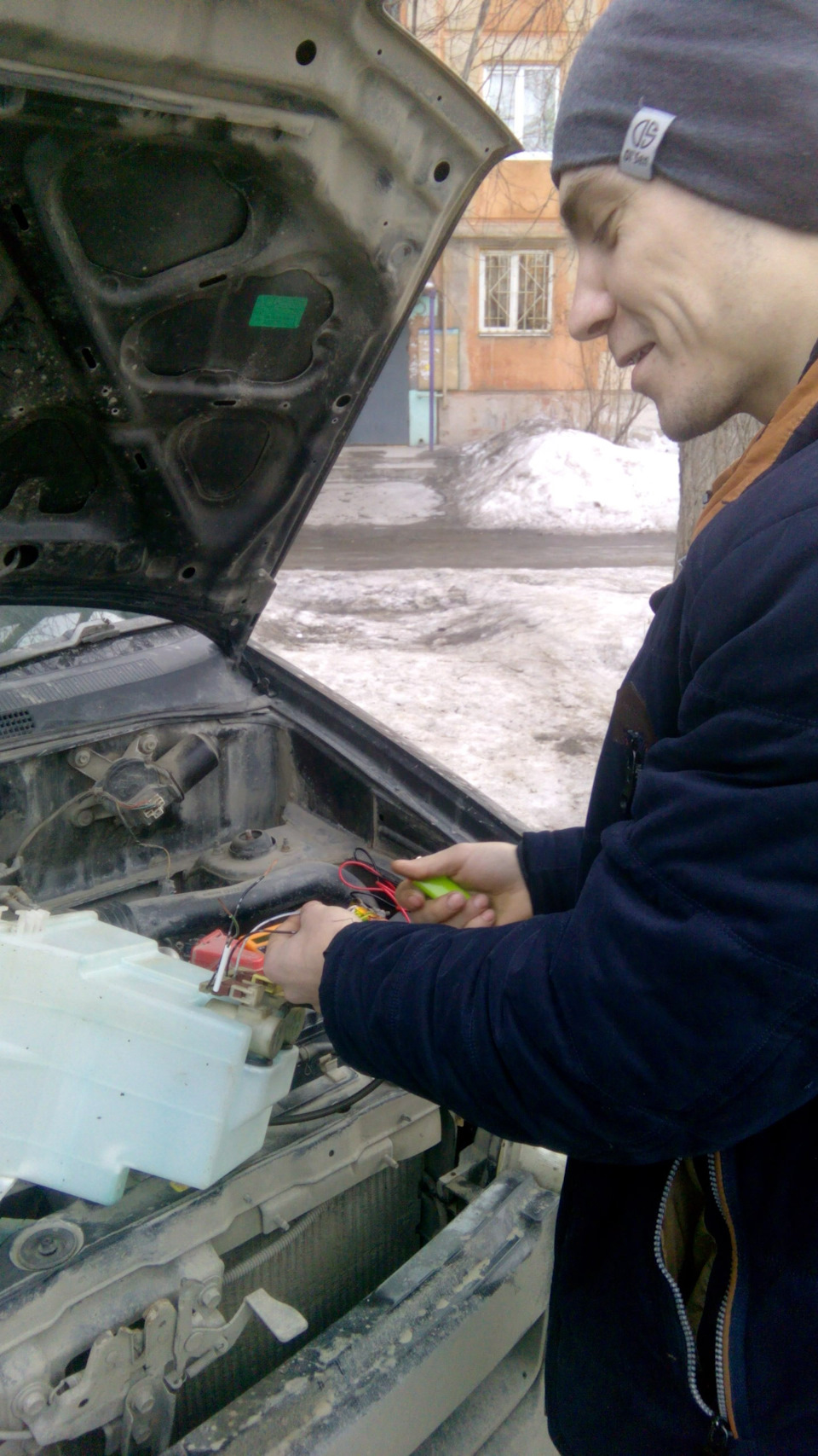 Фото в бортжурнале Nissan Cube I
