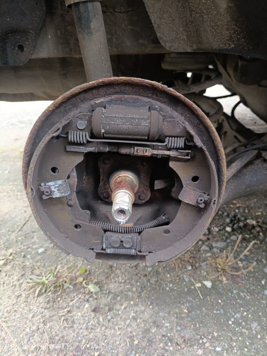 Фото в бортжурнале Nissan Note (1G)