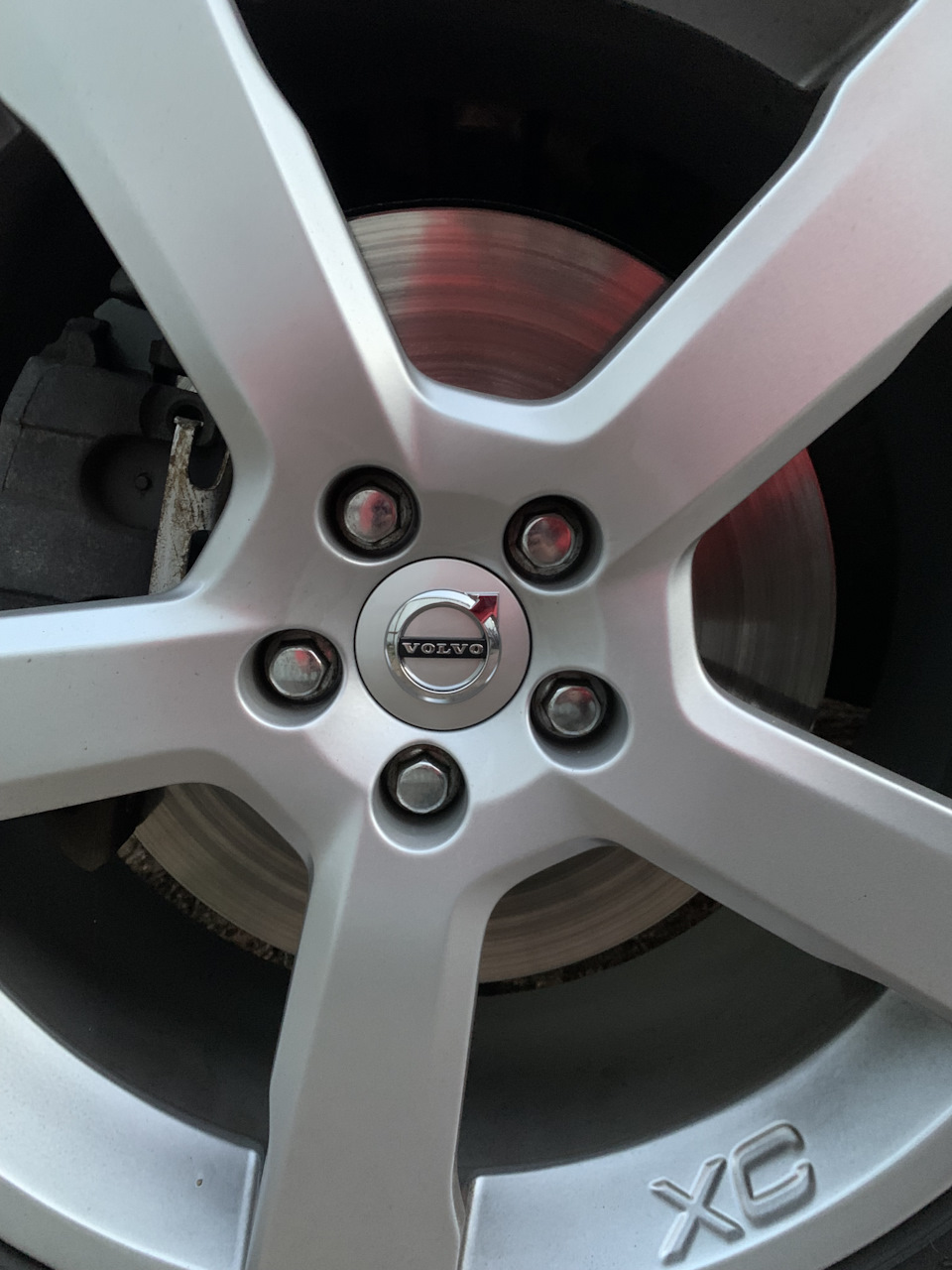 Фото в бортжурнале Volvo XC60 (1G)