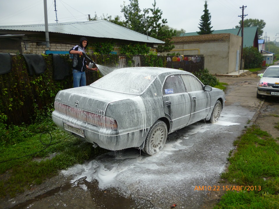 Фото в бортжурнале Toyota Crown (S140)
