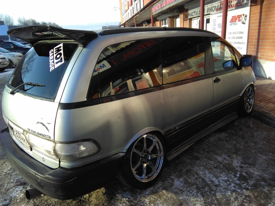 Фото в бортжурнале Toyota Estima (I)