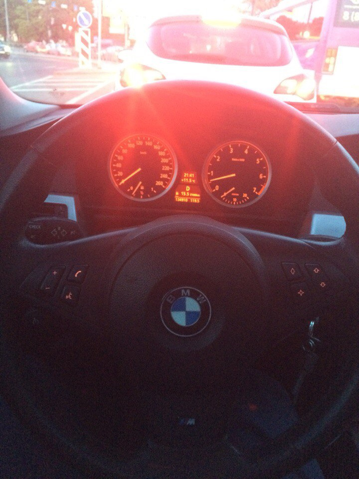 Фото в бортжурнале BMW 5 series (E60)
