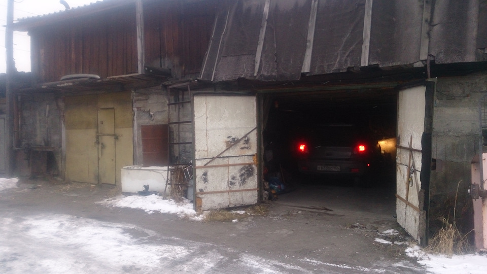 В гостях у папы в гараже — Mitsubishi Outlander (1G)
