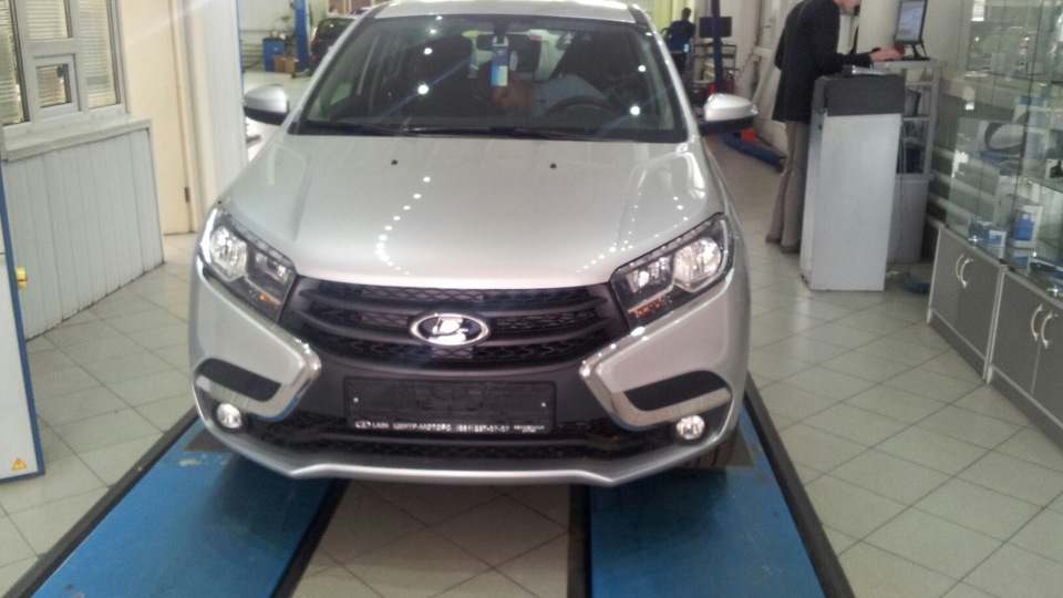 Lada XRAY Бегемотик 1.6мкп 110л.с.