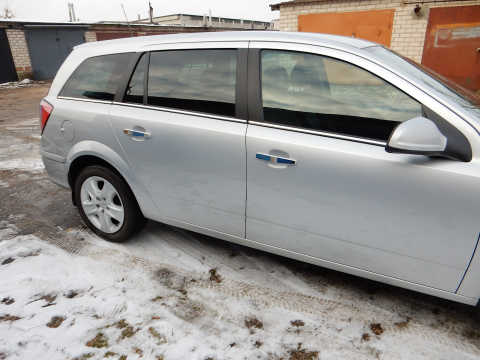 10 — Opel Astra H