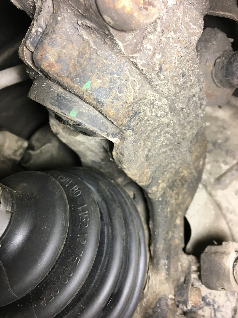 установленный пыльник GKN — Skoda Octavia A5 Mk2
