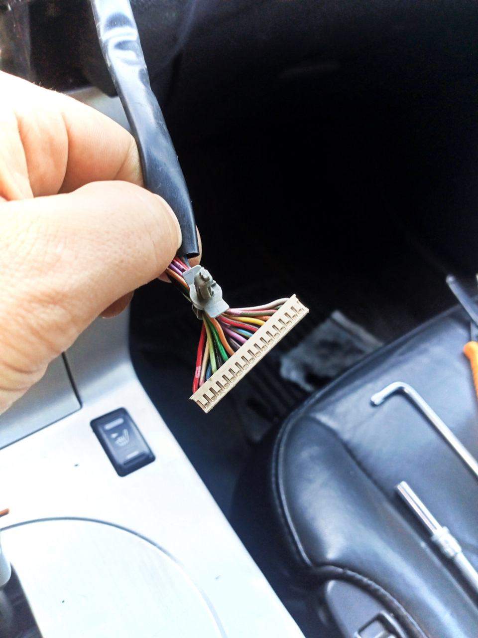 Фото в бортжурнале Infiniti FX (1G)