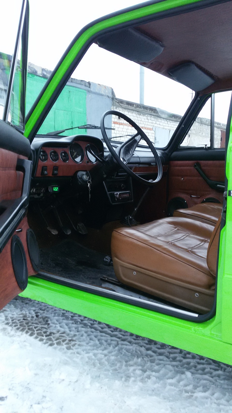 Фото в бортжурнале Lada 21063