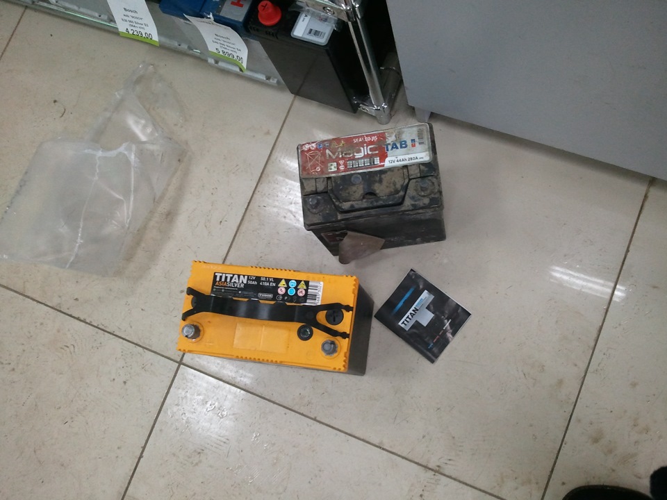Фото в бортжурнале Toyota bB (1G)