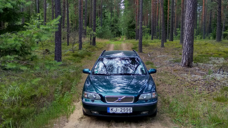 Volvo V70 D5