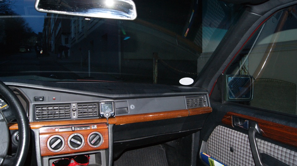 Фото в бортжурнале Mercedes-Benz 190 (W201)
