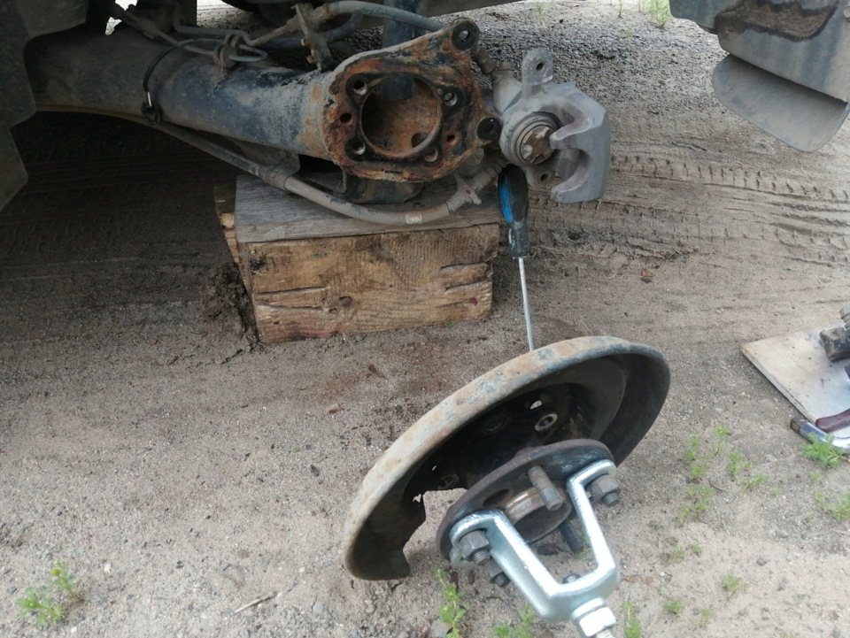Фото в бортжурнале Toyota Corolla (140/150)