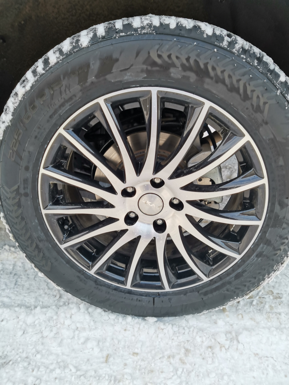Зимняя резина на R18, пошли на понижение — Nissan X-Trail III (t32)