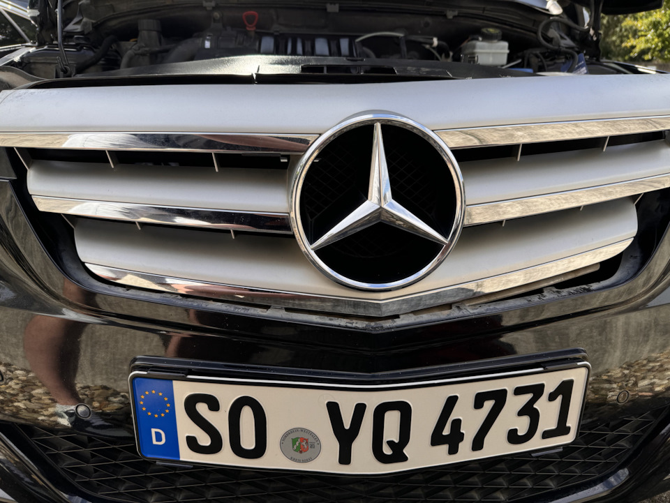 Места нижних крепежей — Mercedes-Benz B-Class (W245)