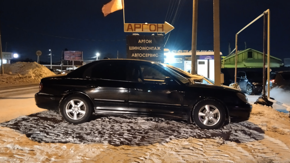 Hyundai Sonata Софа