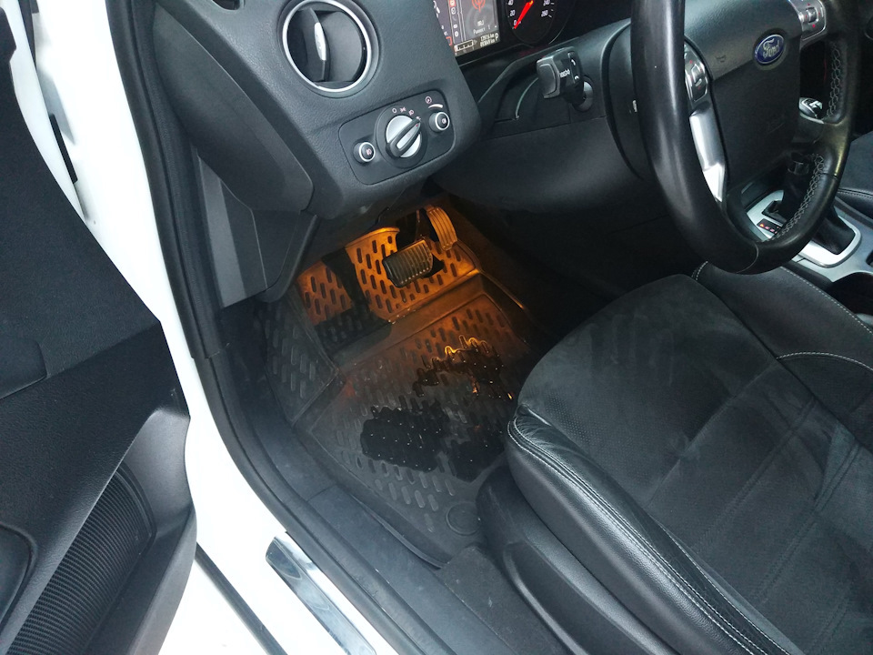 Фото в бортжурнале Ford Mondeo IV