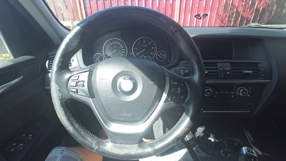 Фото в бортжурнале BMW X3 (F25)