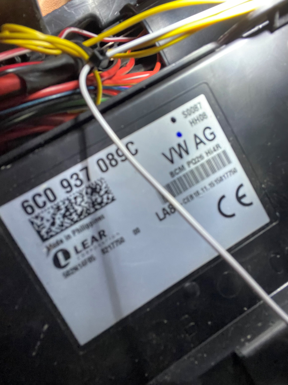 Фото в бортжурнале Skoda Rapid (1G). Запчасти на фото: 6C0937089C, 821774, S0087