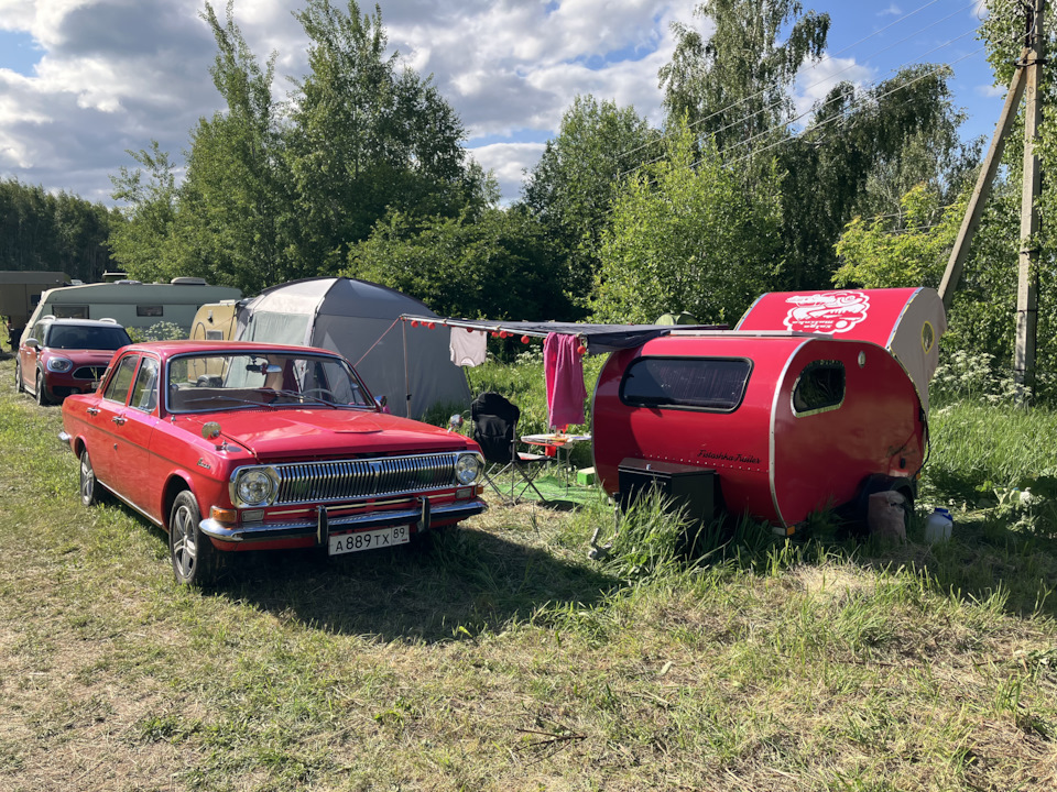Даже такая волжанка была с прицепом каплей — Volkswagen Transporter T5