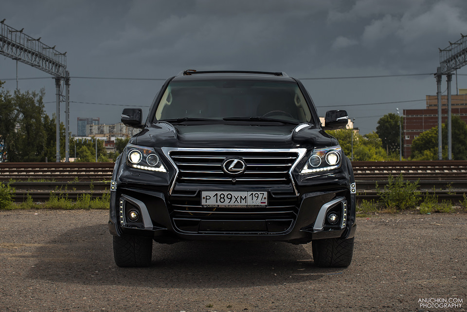 Фото в бортжурнале Lexus LX (URJ200/URJ201)