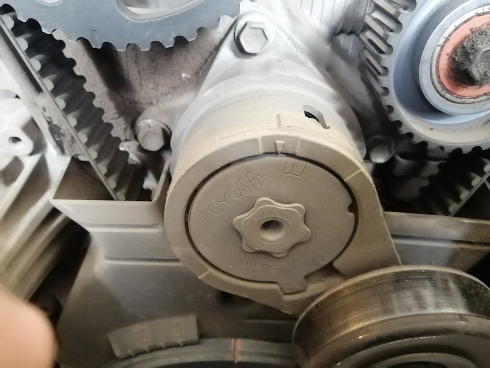 Photo from the logbook Toyota Mark II (110)