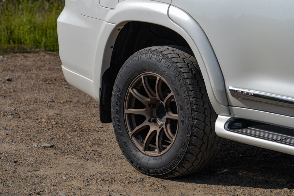 Фото в бортжурнале Toyota Land Cruiser 200