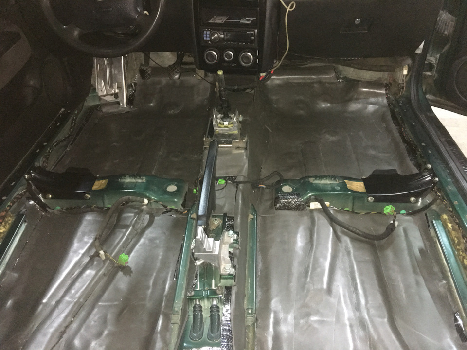 Фото в бортжурнале Volkswagen Golf Mk4