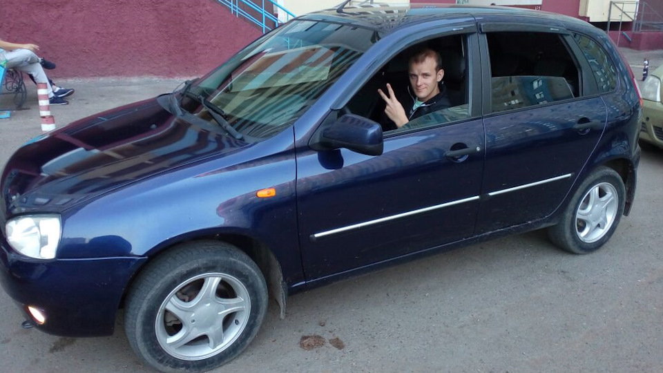Lada Калина Хэтчбек Пep_Сен_Sey