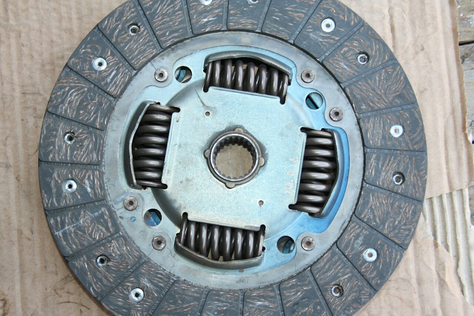 Фото в бортжурнале KIA Sportage (1G)