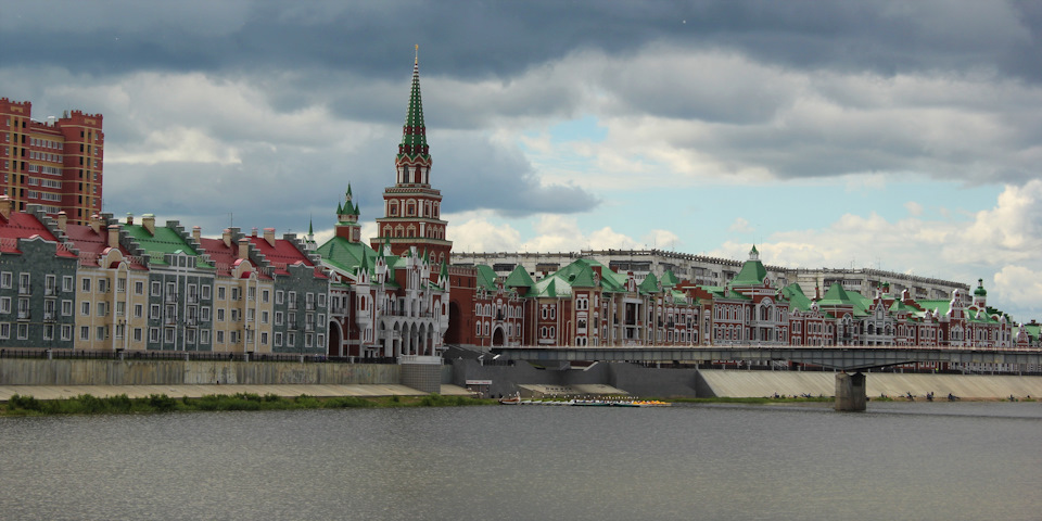 5 — Lada Ларгус