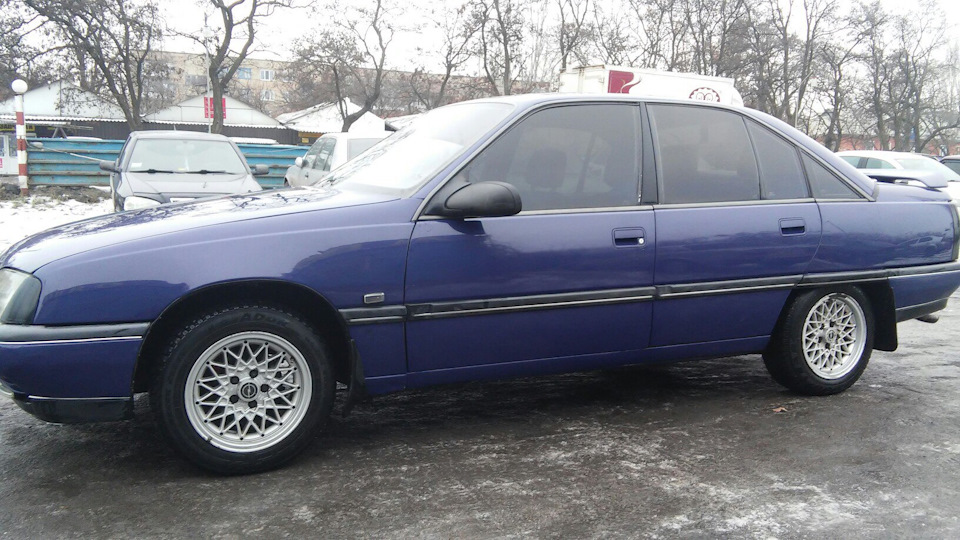 Как давно я не видел ее такой чистой) — Opel Omega A