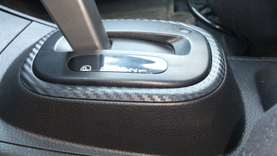 Фото в бортжурнале Nissan Tiida (1G)