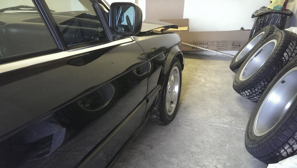 Фото в бортжурнале BMW 3 series Convertible (E30)