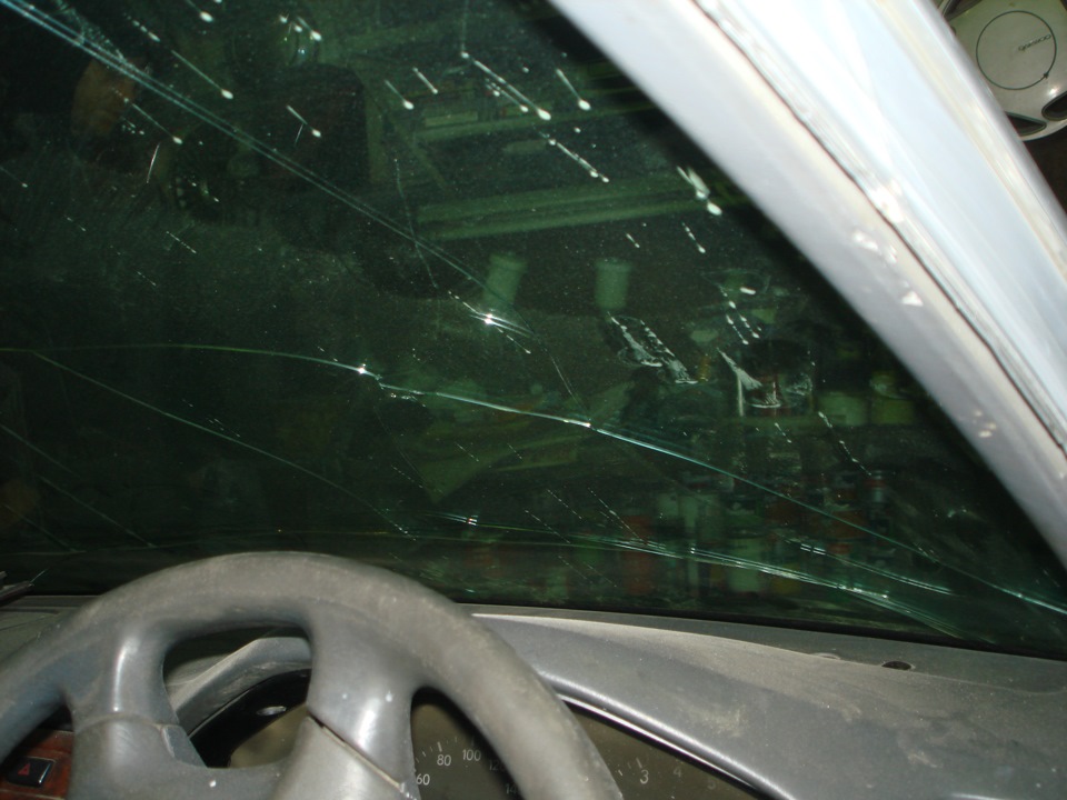 лобовик писец… — Toyota Camry (V40)