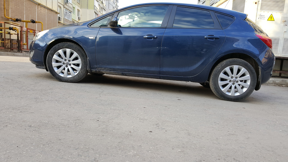 Фото в бортжурнале Opel Astra J